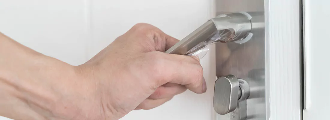 Expert Garage Door Opener Repair and Installation in Hialeah Gardens, FL