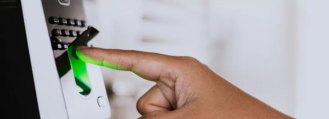 Smart Gate Locks with Remote Access Features in Hialeah Gardens, FL