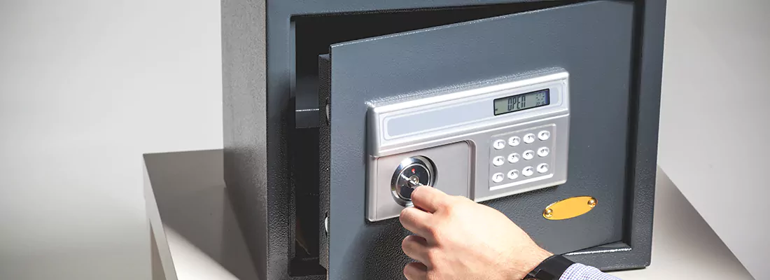 Safe Opening Repair in Hialeah Gardens